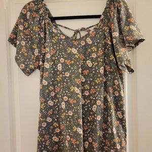 Bobeau Floral Flutter Sleeve Shirt, Size M